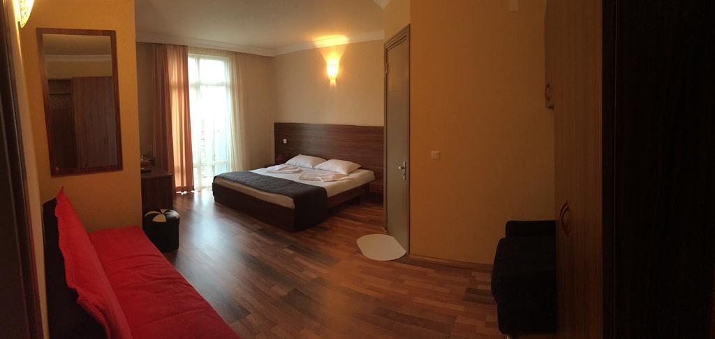 Guest House Smile Кобулети Номер фото
