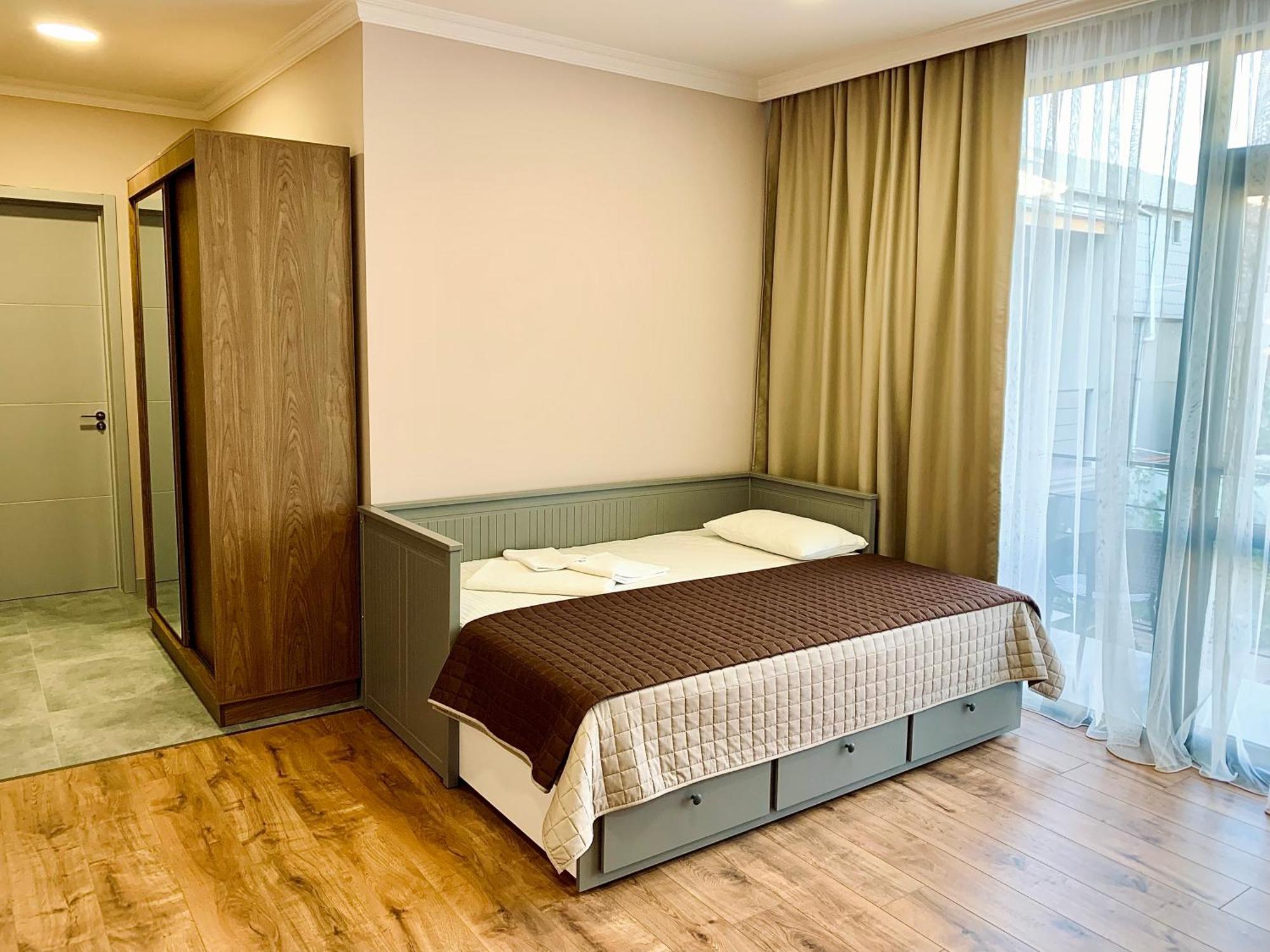 Guest House Smile Кобулети Экстерьер фото