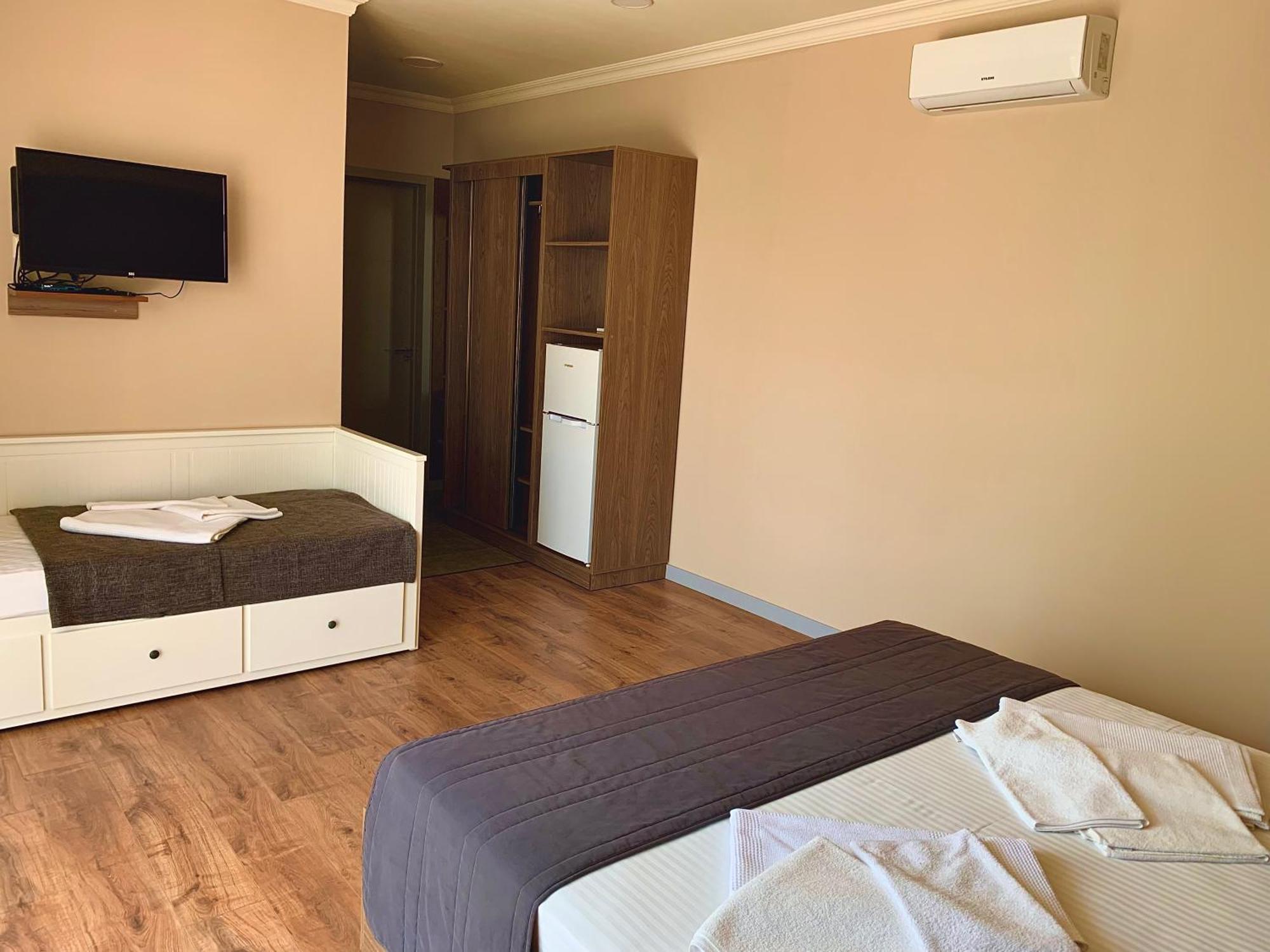 Guest House Smile Кобулети Экстерьер фото