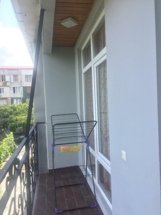 Guest House Smile Кобулети Экстерьер фото