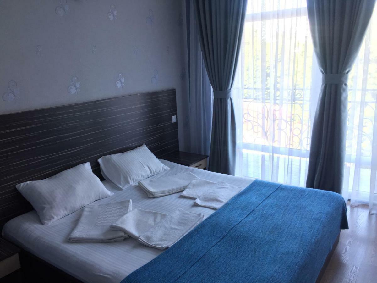 Guest House Smile Кобулети Экстерьер фото